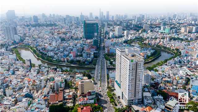 Bức tranh kinh tế Việt Nam 6 tháng đầu năm và dự báo cả năm 2025